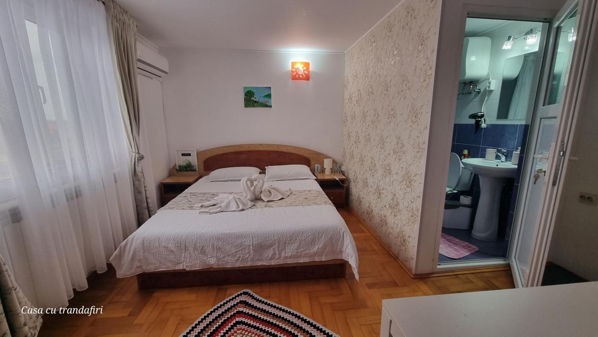 Casa Cu Trandafiri Murighiol Kültér fotó