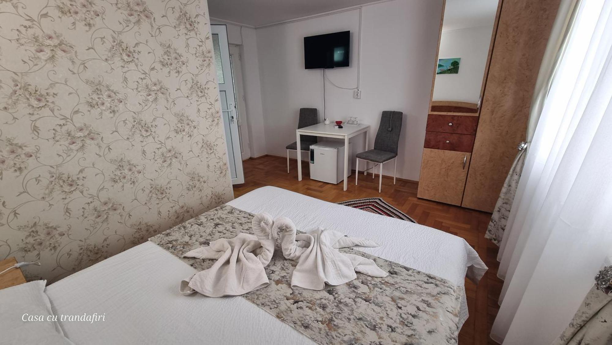 Casa Cu Trandafiri Murighiol Kültér fotó